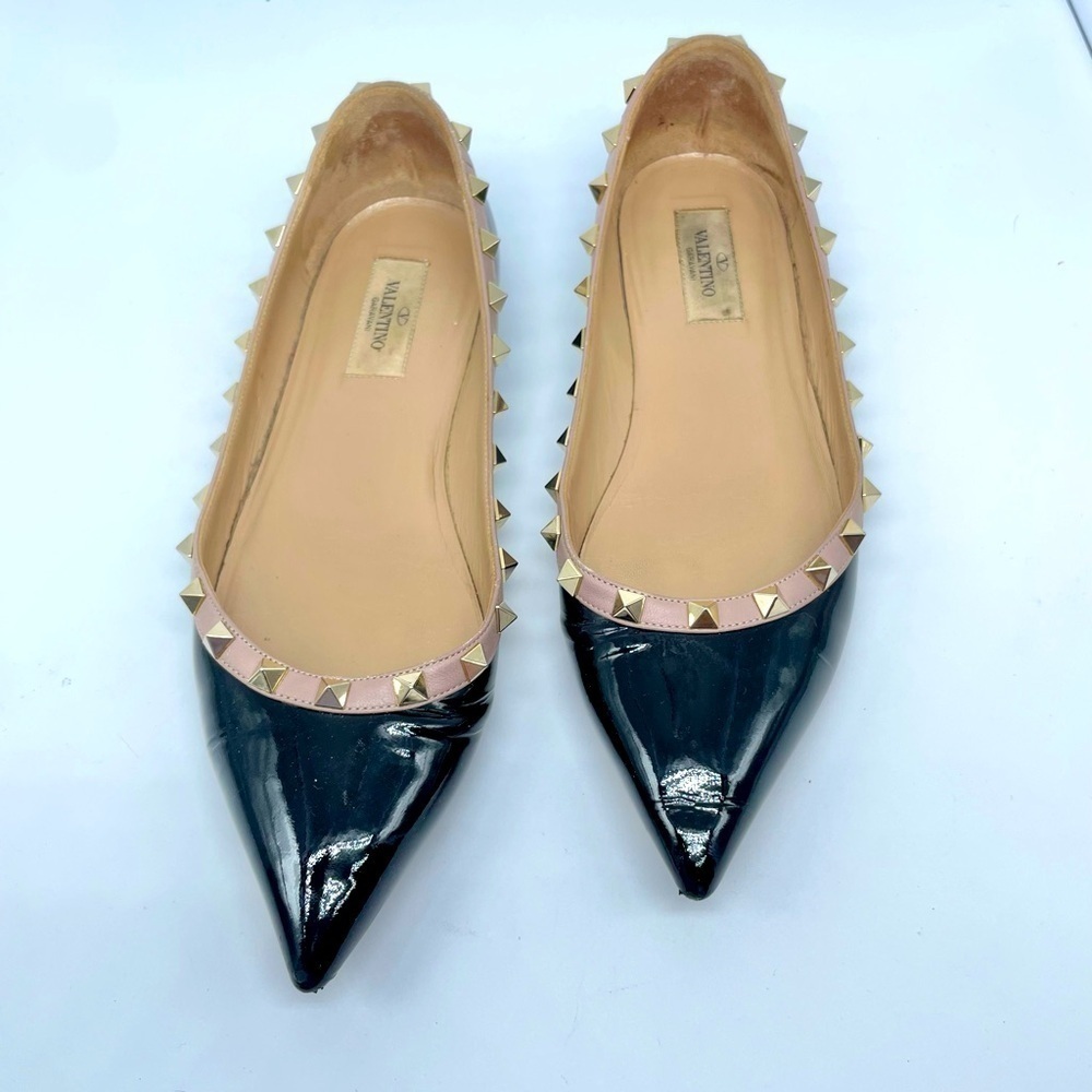 Valentino Garavani Black Patent leather beige trim rockstud Ballet flats EU 38